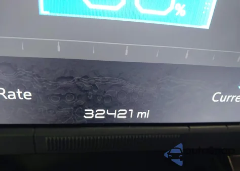 2025 GMC Hummer Ev Suv 2X E4Wd z USA, uszkodzony, nr VIN 1GKB0NDE2SU107305